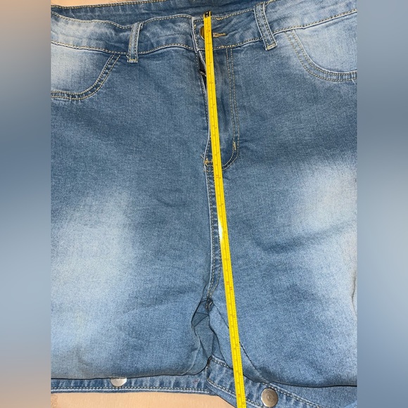 Plus size Light wash bell bottoms/wide flare, metal button detail down the leg - Picture 8 of 16